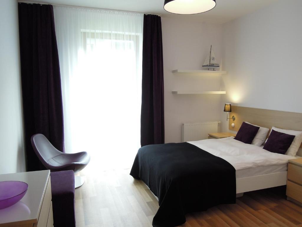 Apartamenty Karawela - Nadmorski Dwor Gdansk Oda fotoğraf